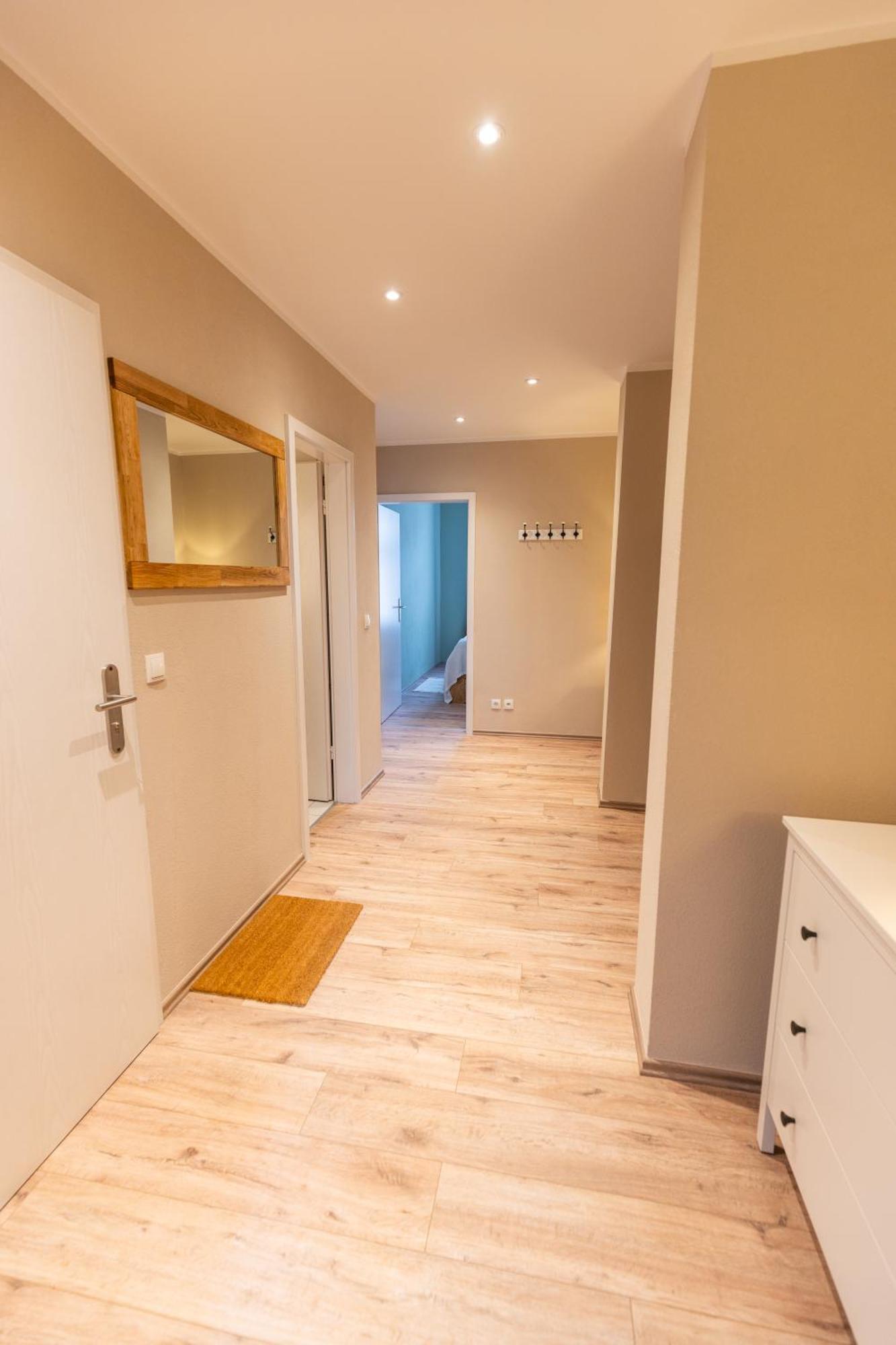 Bautzen Living Appartement - Zentrumslage Parkplatz Babybett Bagian luar foto