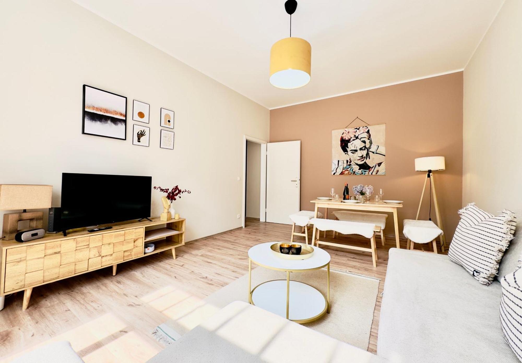Bautzen Living Appartement - Zentrumslage Parkplatz Babybett Bagian luar foto